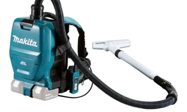 Vacuum Cleaner Makita DVC261